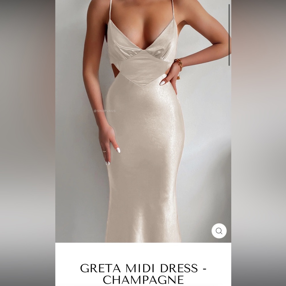 JAUS Midi Dress